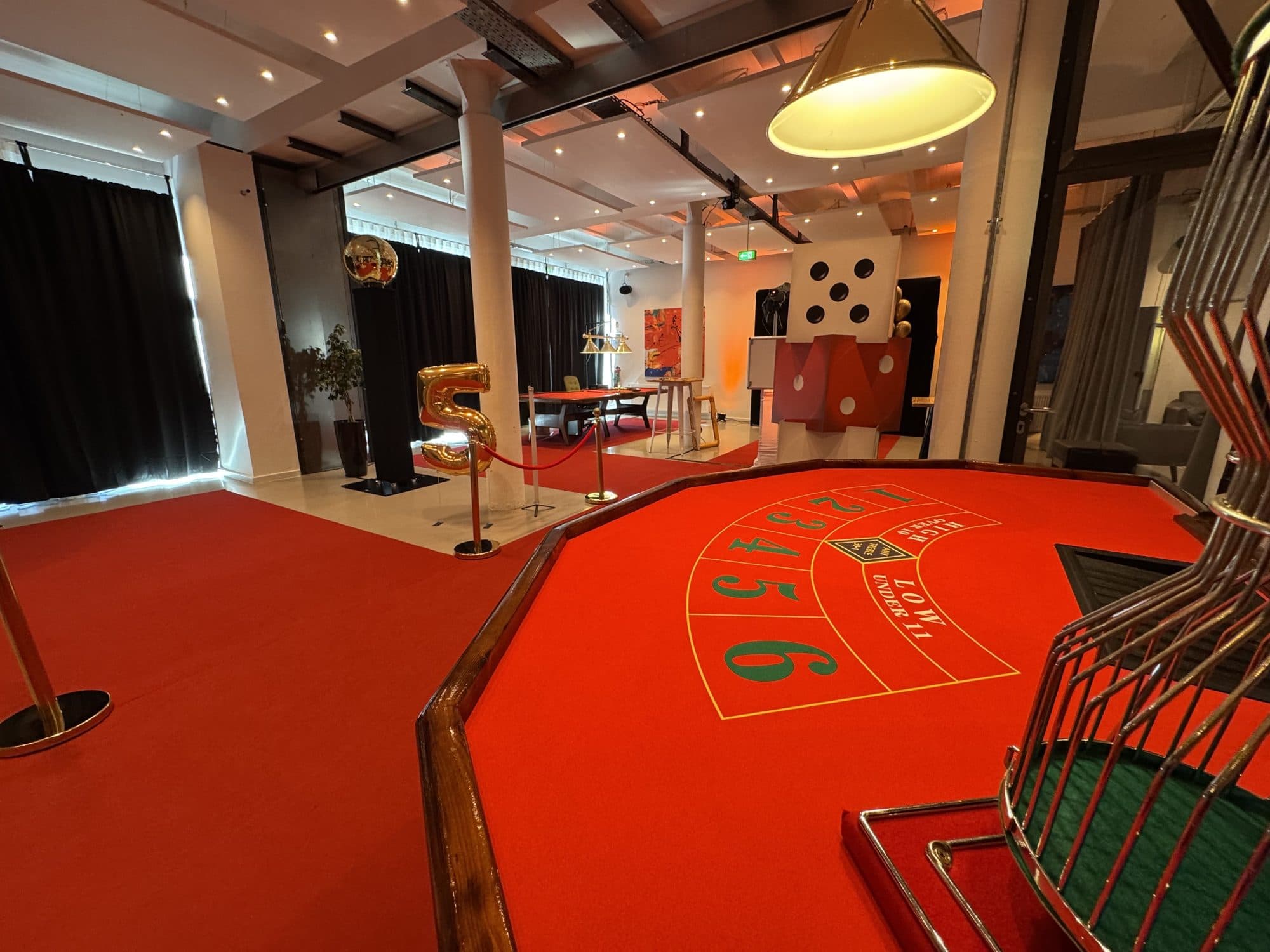 Gaming tables and red carpets at a corporate event at the REST2RENT event venue in Hamburg