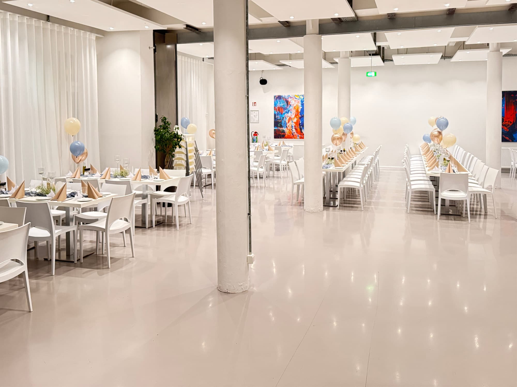 Private celebration with balloons in Hamburg